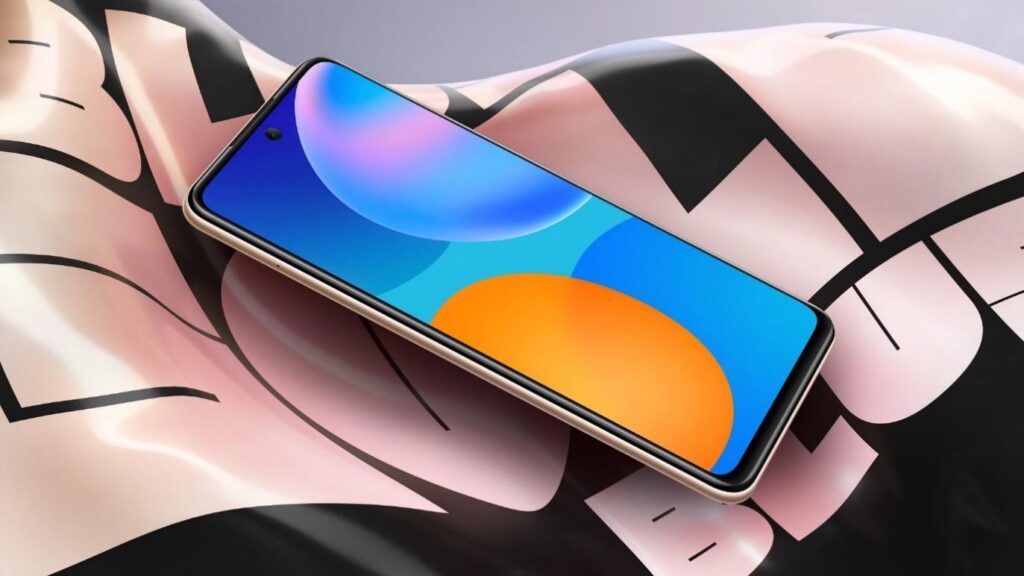 Žijte naplno. S vysokým rozlišením a velkokapacitní baterií je Huawei P smart 2021 jasnou volbou