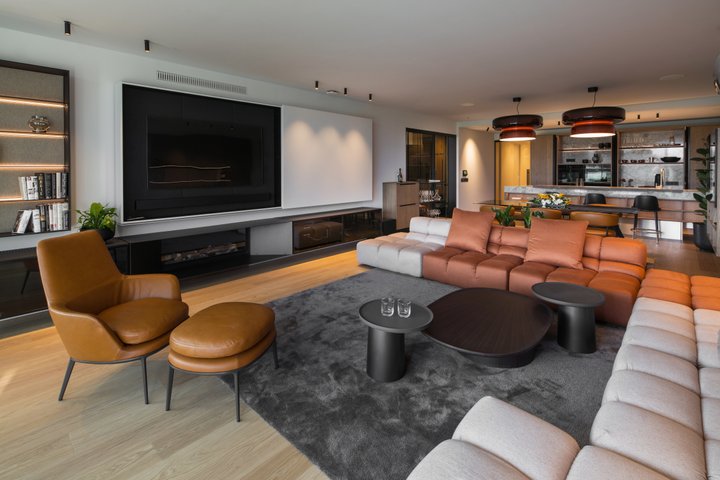 Oaks Prague představuje nový vzorový apartmán v ikonické Residenci u golfu od Meier Partners