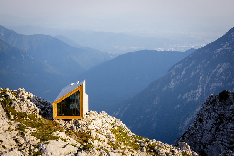Alpská bouda nabízí úchvatný výhled na okolí díky sklům od Guardian Glass
