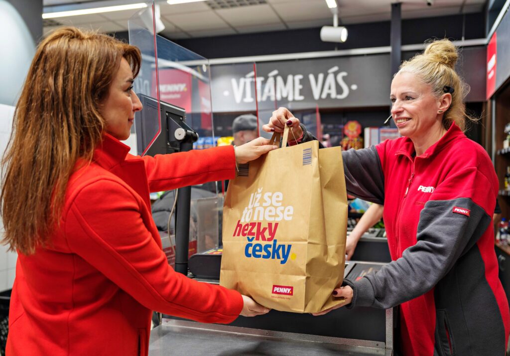 VÝHODNÉ BALÍČKY POTRAVIN S BLÍŽÍCÍ SE DOBOU SPOTŘEBY NABÍZÍ PENNY JIŽ V CELÉ SÍTI 421 PRODEJEN